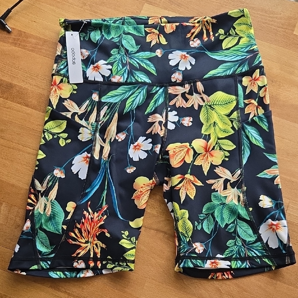 NWT Ododos Tropical Floral Black Shorts